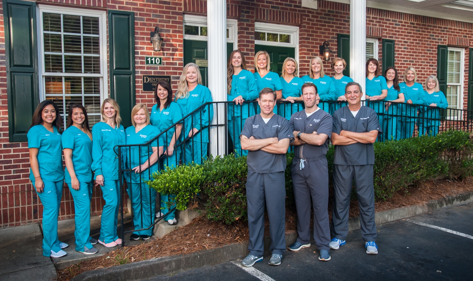 Woodstock Dentist Dentist Office in Downtown Woodstock, GA